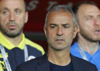 İsmail Kartal’dan hakemlere reaksiyon: ‘Bize çok ucuz kartlar gösteriliyor’
