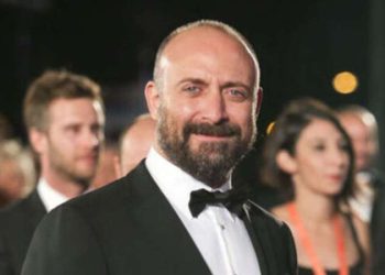 Halit Ergenç’ten argümanlı bir dizi projesi geliyor: Netflix’in dram güldürüsünde oynayacak